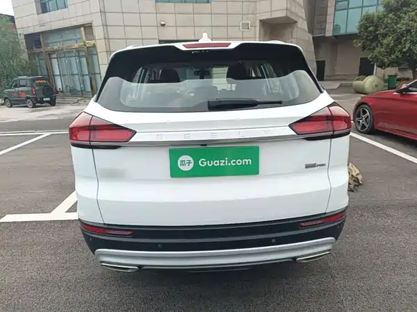 Geely Boyue 2021