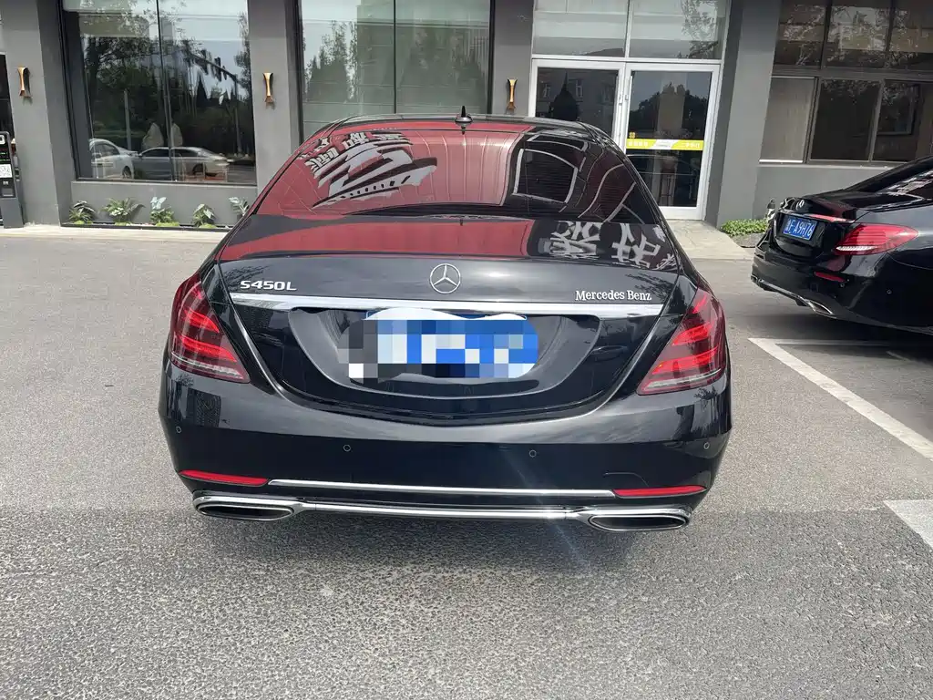 Mercedes-Benz S-Class 2019