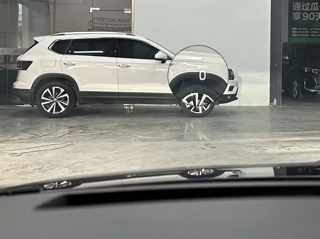 Skoda Octavia 2023 — фото 24