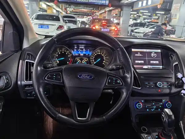 Ford Focus 2016