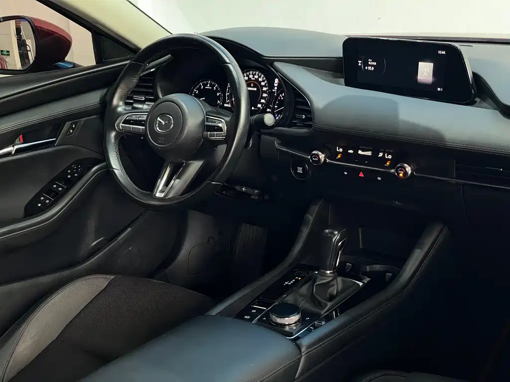 Mazda 3 Angkesela 2019