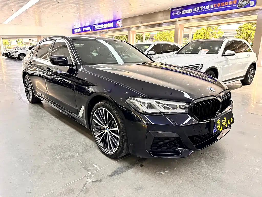 BMW 5 Series 2022