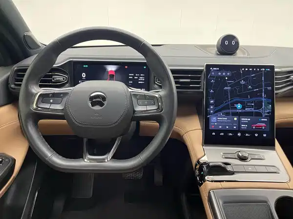 NIO ES6 2021