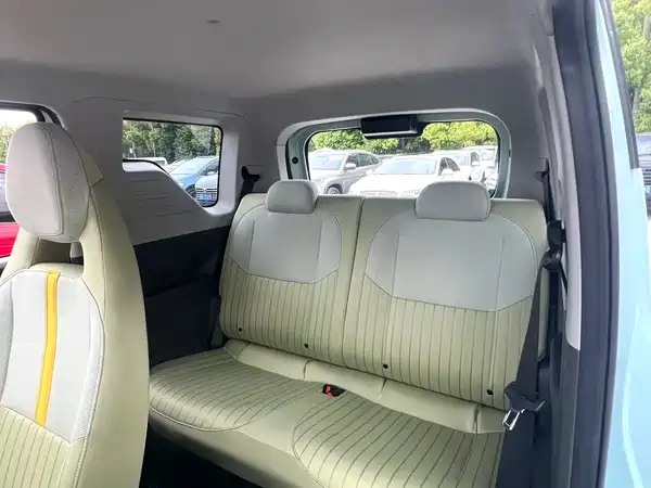 Geely Galaxy Panda 2023