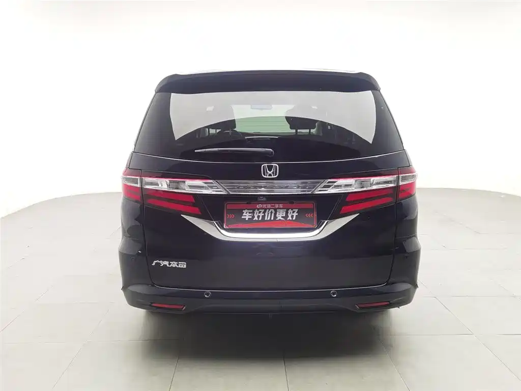Honda Odyssey 2015 — фото 4