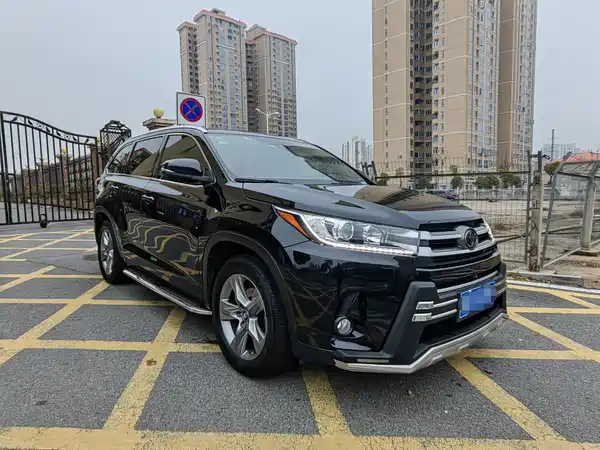 Toyota Highlander 2018