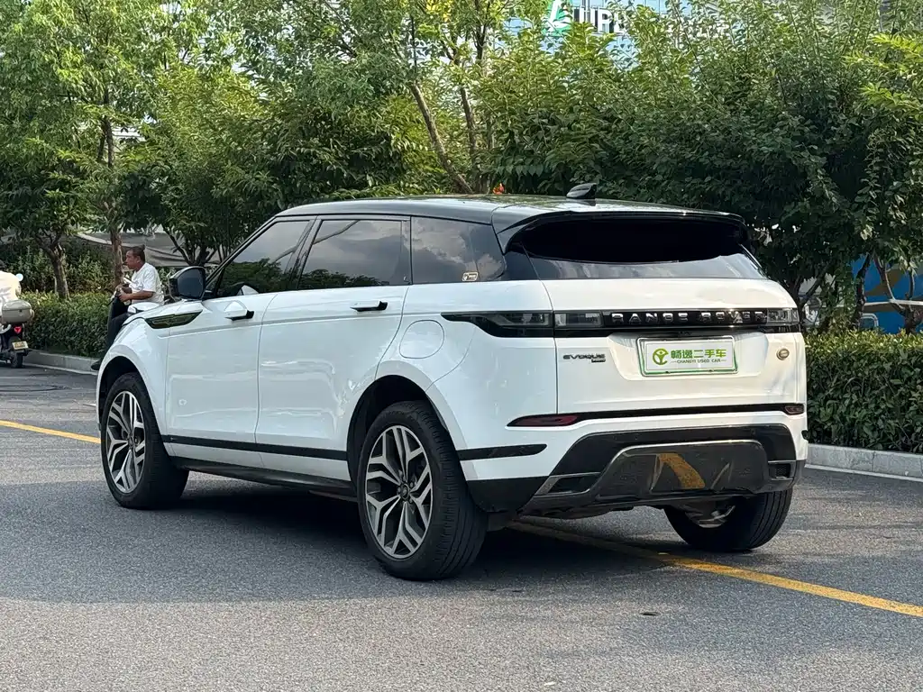Land Rover Range Rover Evoque New Energy 2021 — фото 19