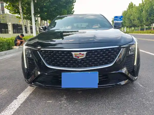 Cadillac CT5 2025