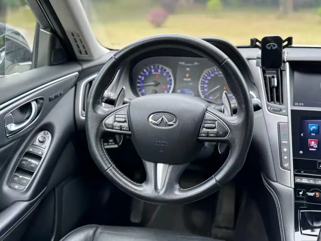 Infiniti Q50 2016 — фото 7