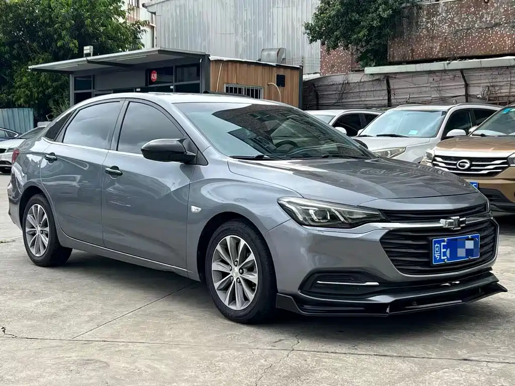 Chevrolet Cruze 2021