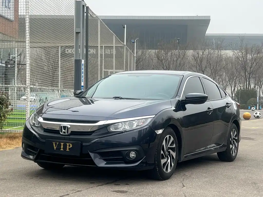 Honda Civic 2017 — фото 1