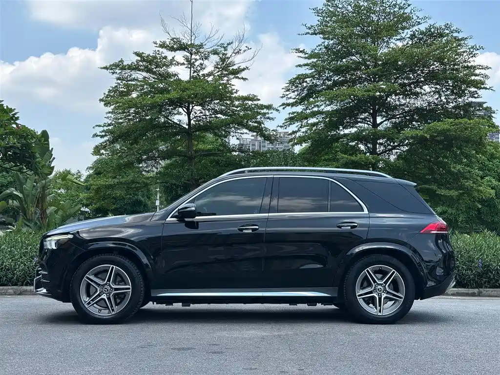 Mercedes-Benz GLE 2022 — фото 3