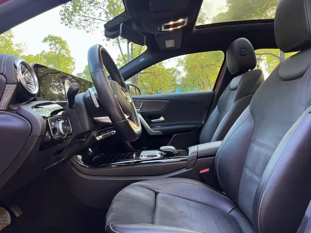 Mercedes-Benz A-Class 2020 — фото 11