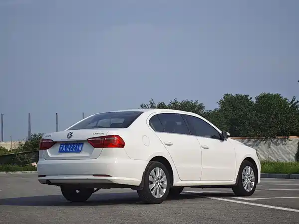 Volkswagen Lavida 2014