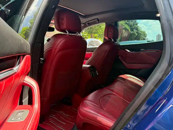 Maserati Levante 2020