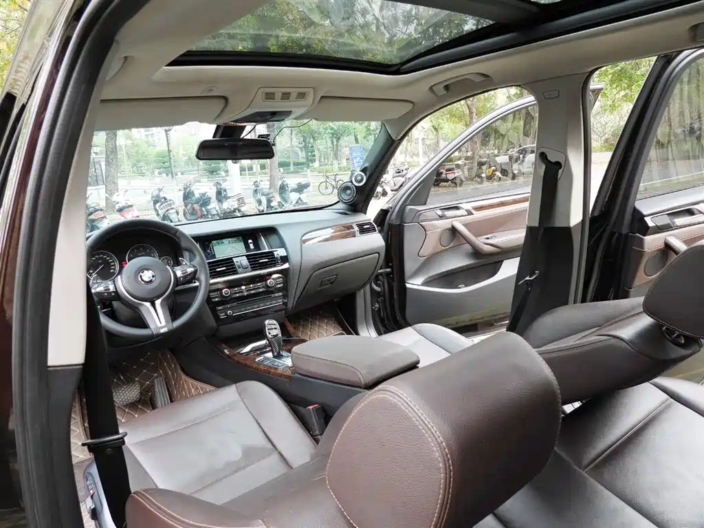 BMW X3 2015 — фото 12