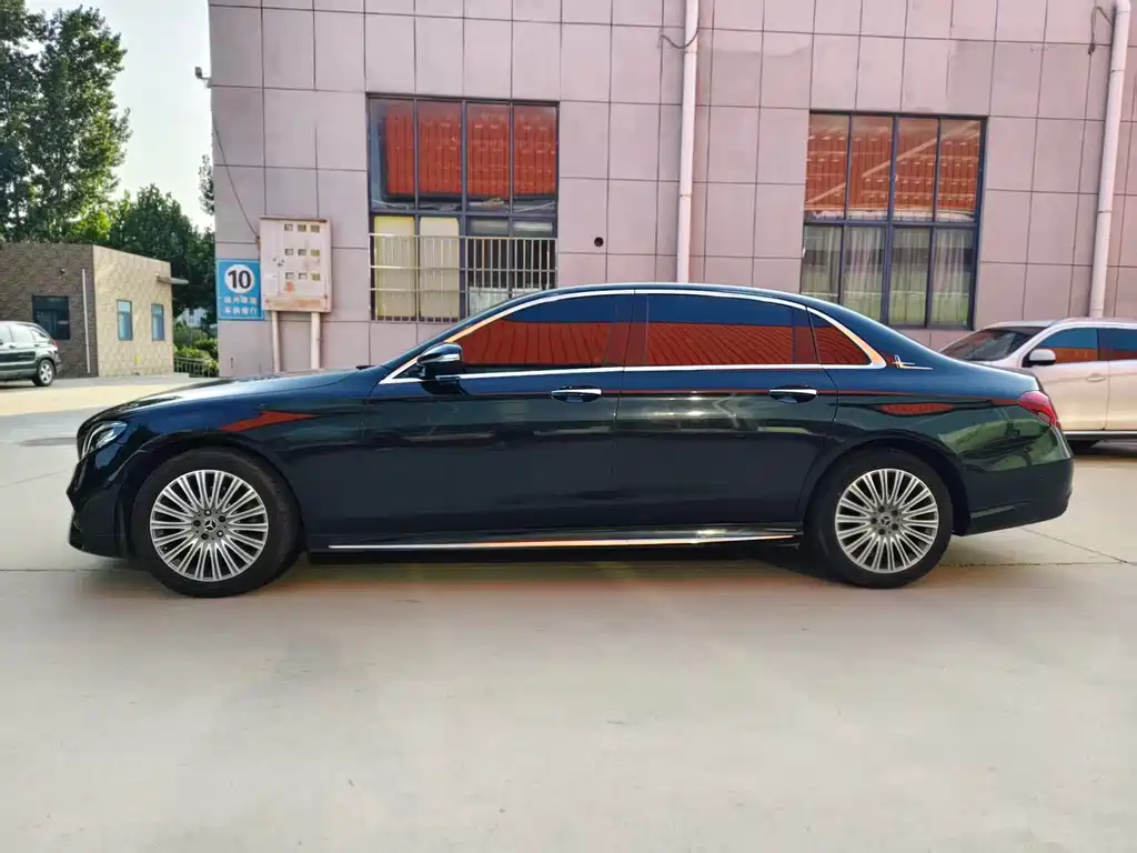 Mercedes-Benz E-Class 2017
