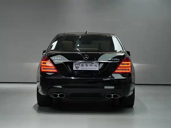 Mercedes-Benz S-Class AMG 2010