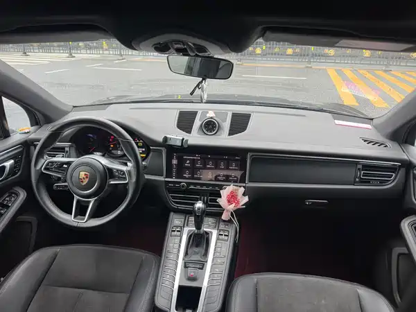 Porsche Macan 2019