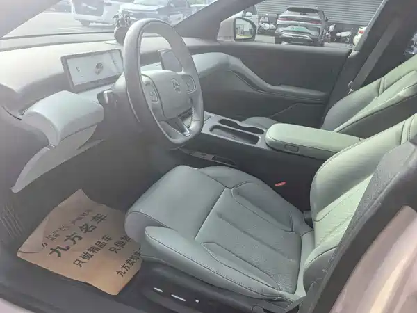 NIO ET5T 2023