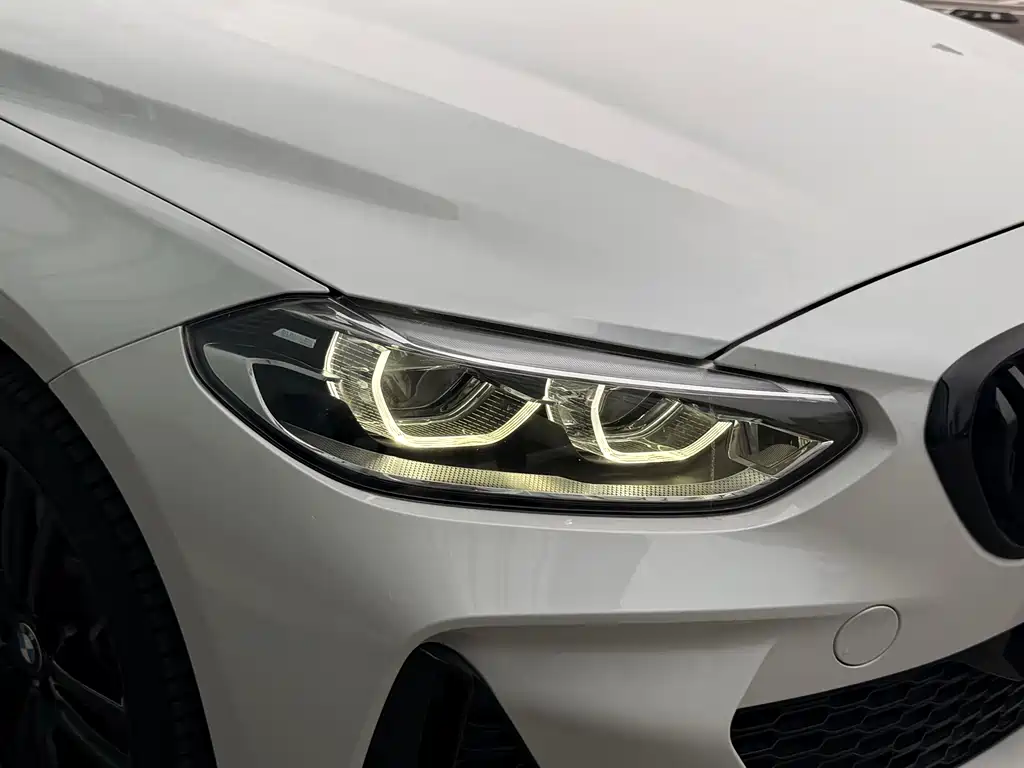 BMW 1 Series 2023