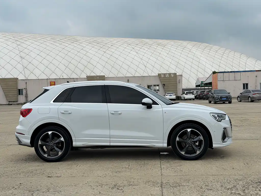 Audi Q3 2022