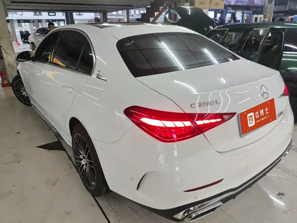 Mercedes-Benz C-Class 2025 — фото 2