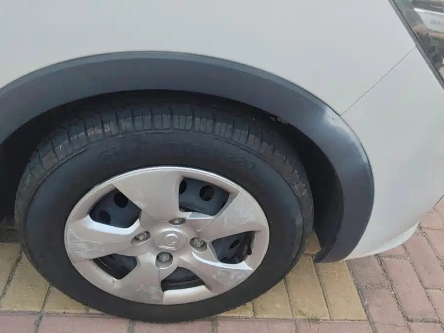 Baojun 310 2017