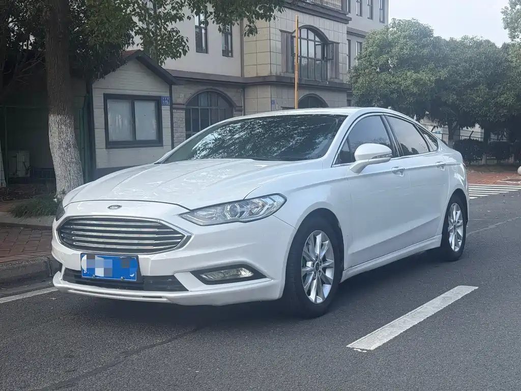 Ford Mondeo 2018 — фото 1