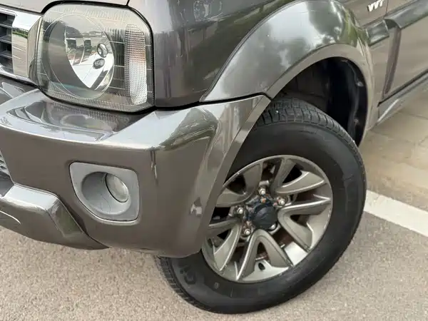 Suzuki Jimny 2015