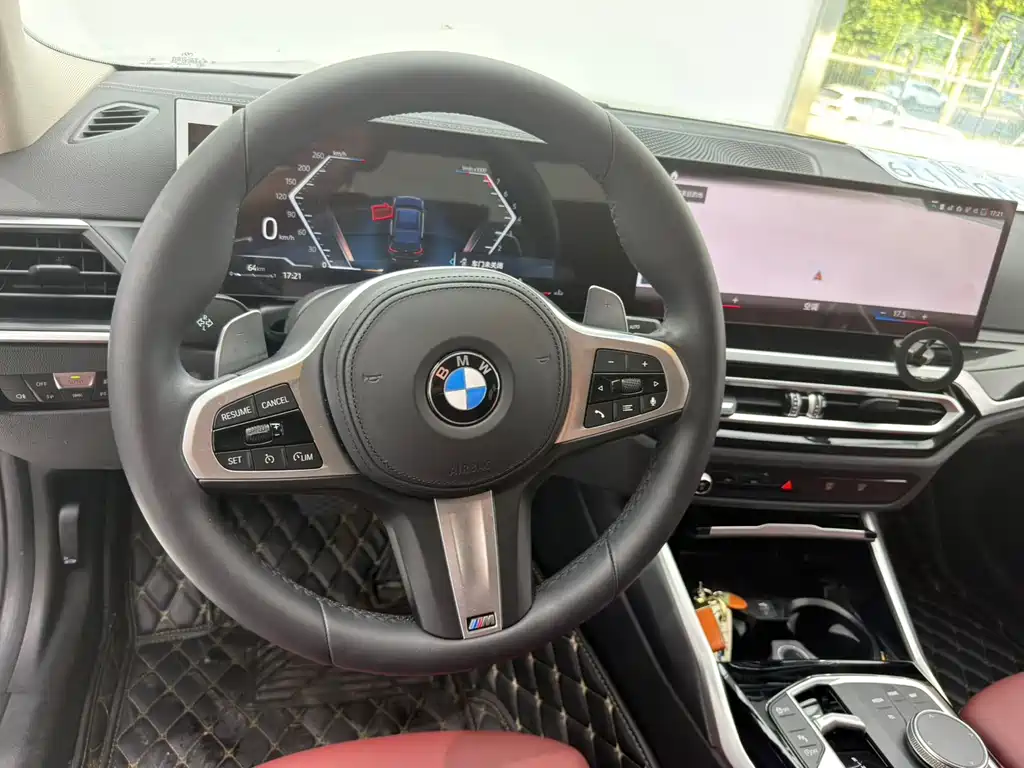 BMW 3 Series 2023 — фото 11