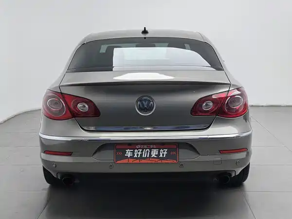 Volkswagen CC 2011