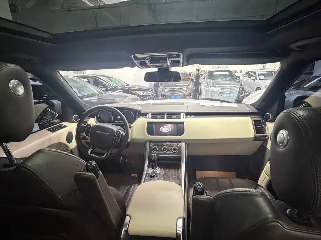 Land Rover Sport 2014 — фото 12