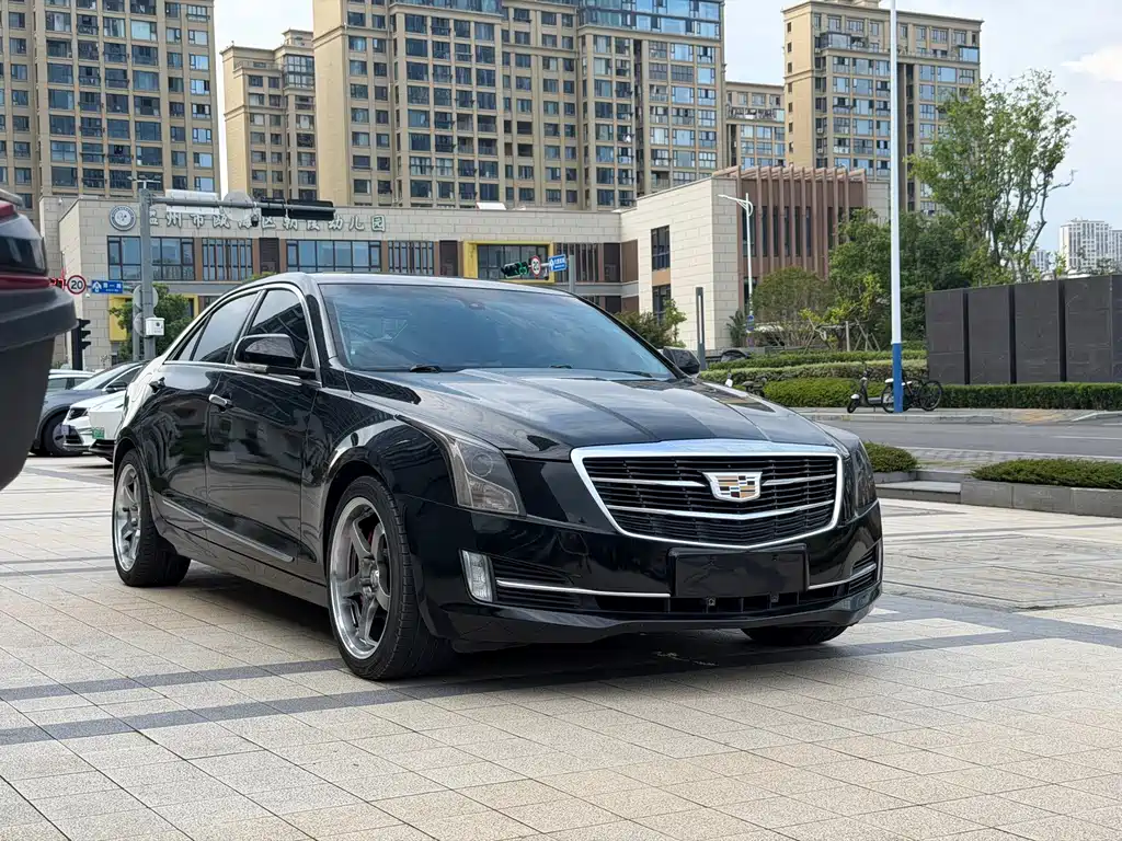 Cadillac ATS-L 2018 — фото 3