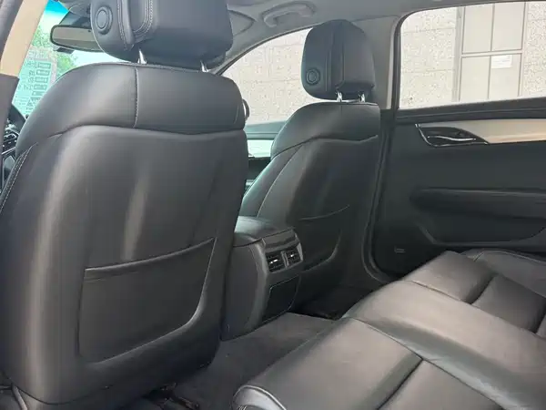 Cadillac ATS-L 2018