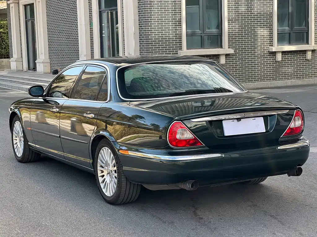 Jaguar XJ 2005 — фото 4