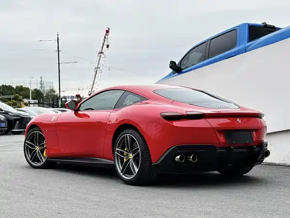 Ferrari Roma 2020