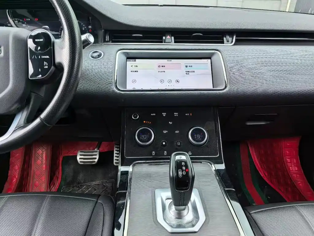 Land Rover Evoque 2020 — фото 7