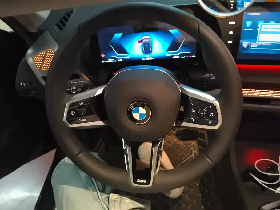 BMW 2 Series 2025 — фото 15