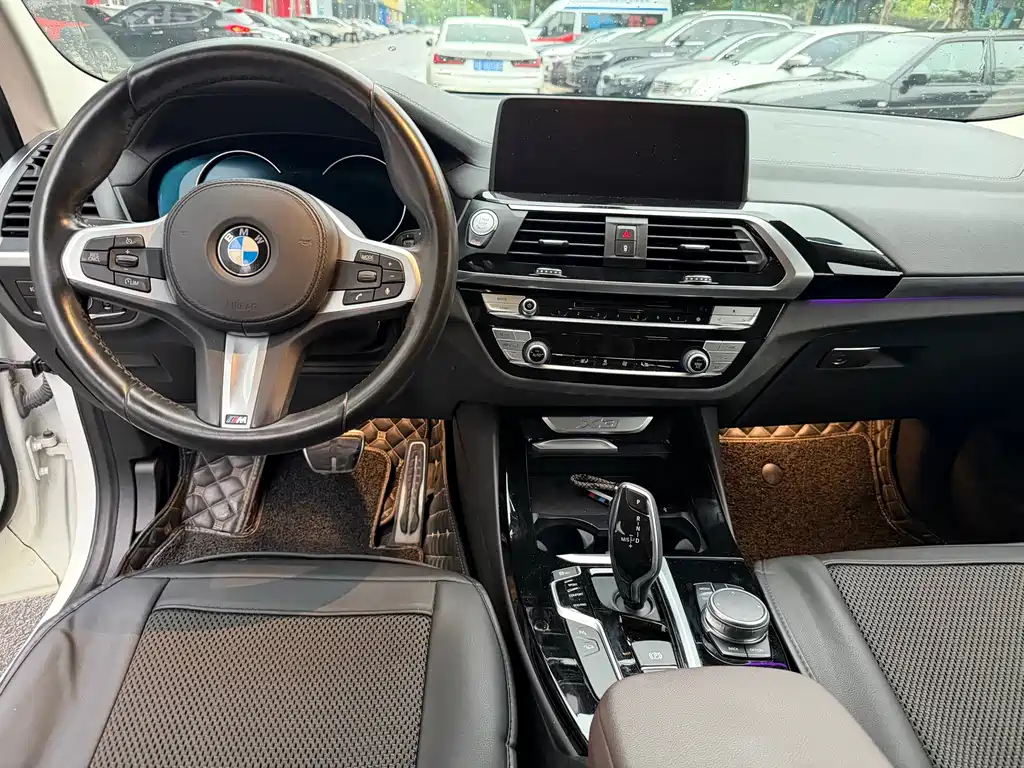 BMW X3 2018 — фото 4