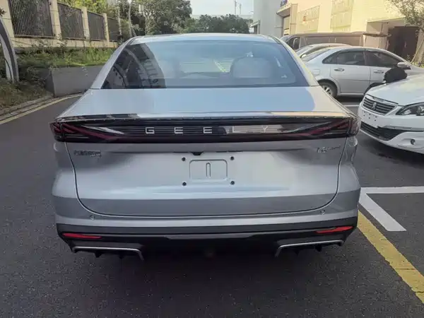 Geely Galaxy L6 2026