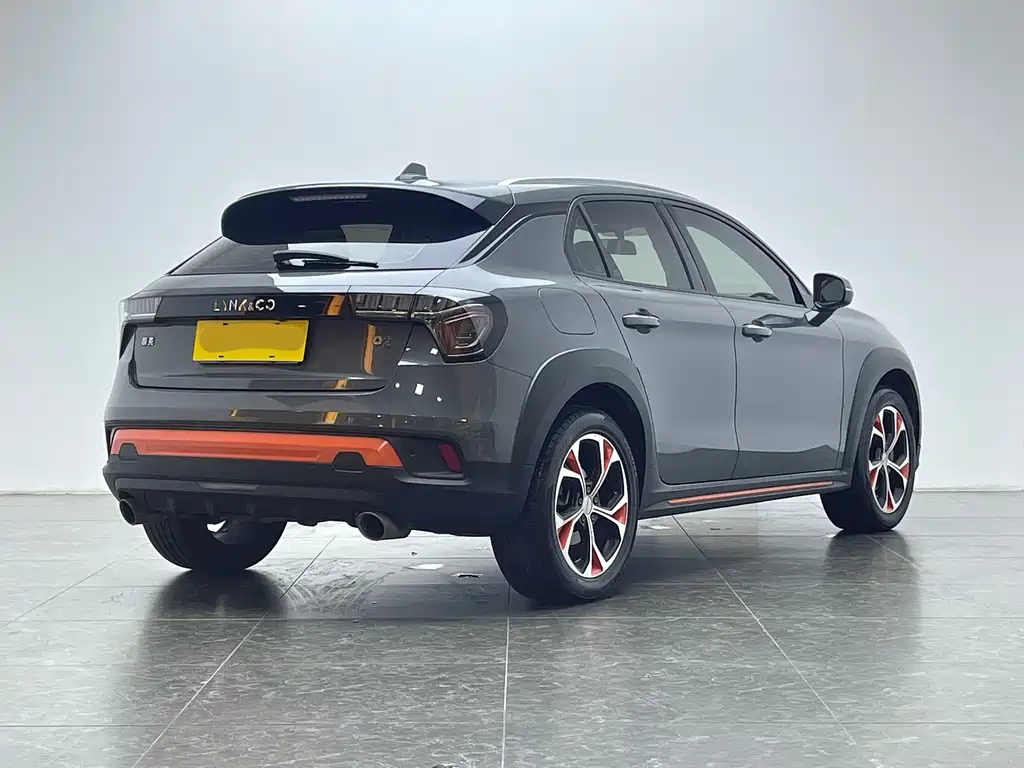 Lynk & Co 02 2020 — фото 4