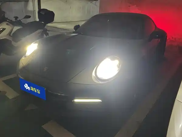 Porsche 911 2024