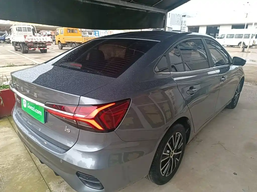Roewe i5 2022