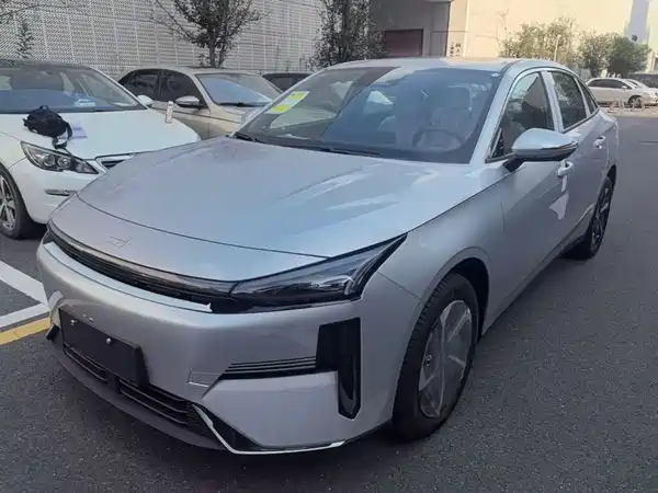 Geely Galaxy L6 2026