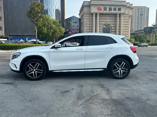 Mercedes-Benz GLA 2017