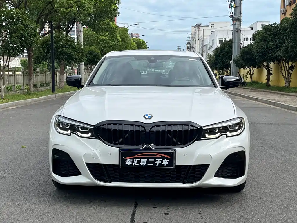 BMW 3 Series 2021
