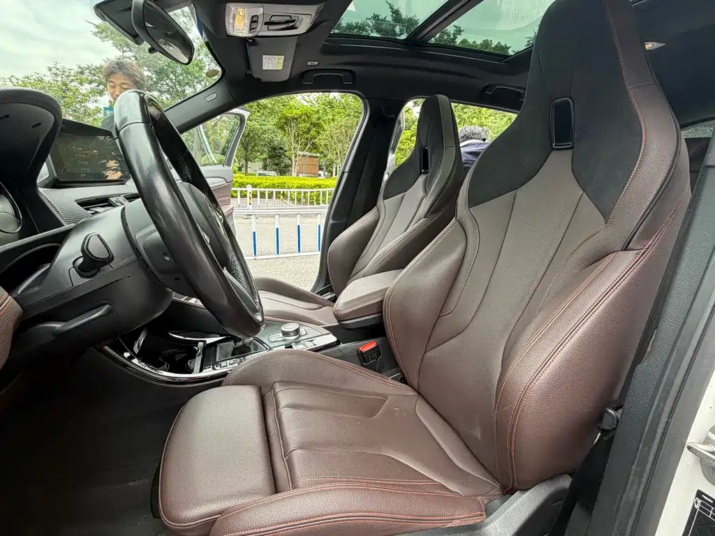 BMW X2 2022 — фото 13