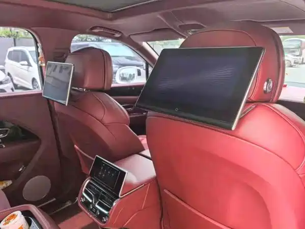 Bentley Bentayga 2024
