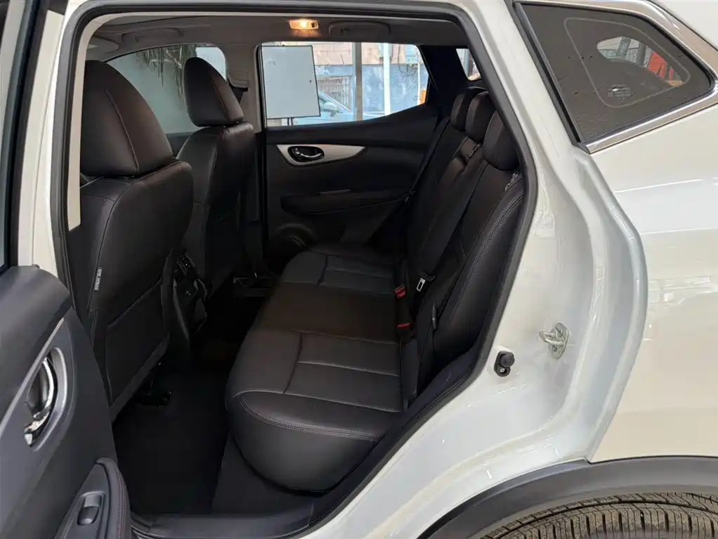 Nissan Qashqai 2023 — фото 18